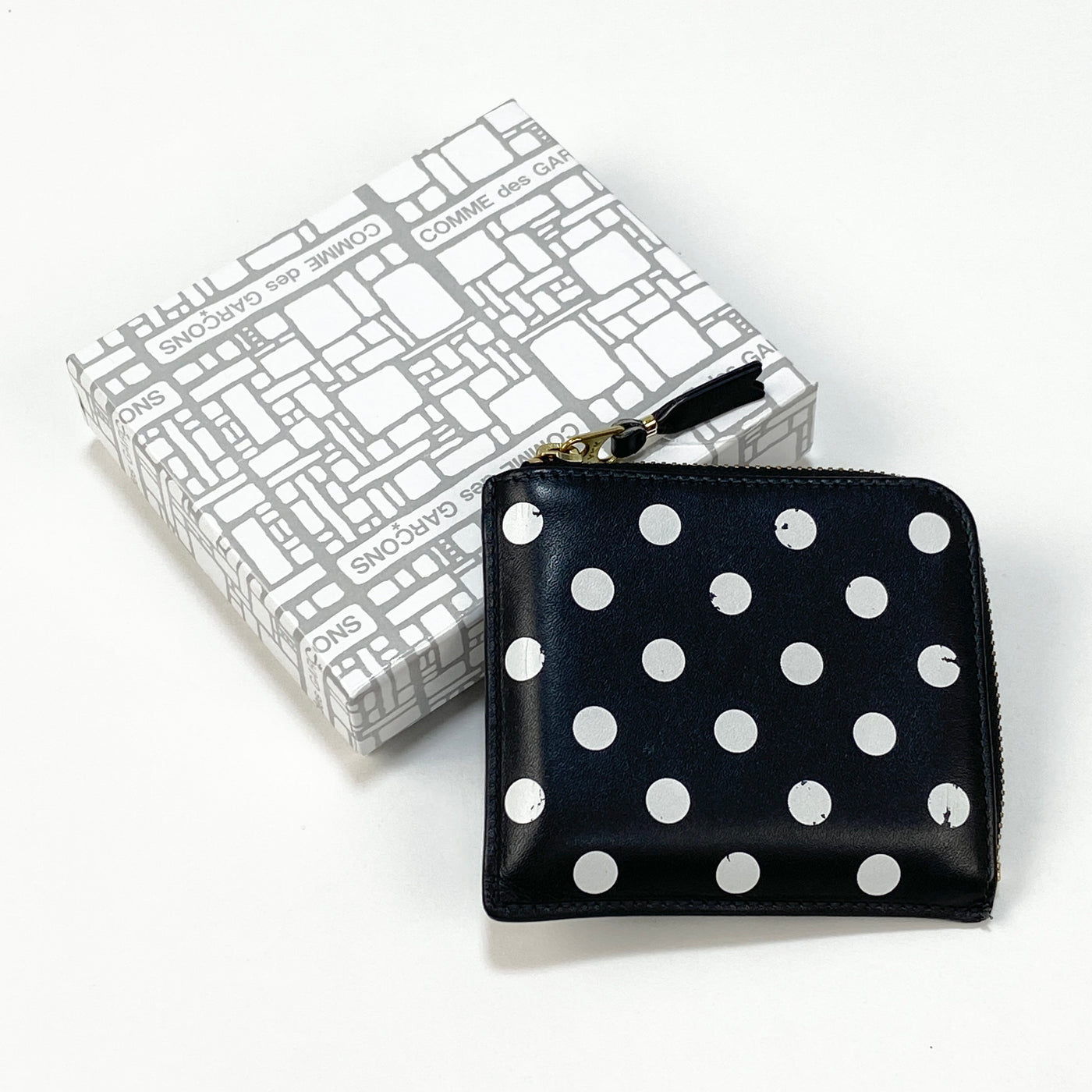 L字型 ラウンドジップウォレット DOTS PRINTED LINE 8Z-D003-051 SA3100
