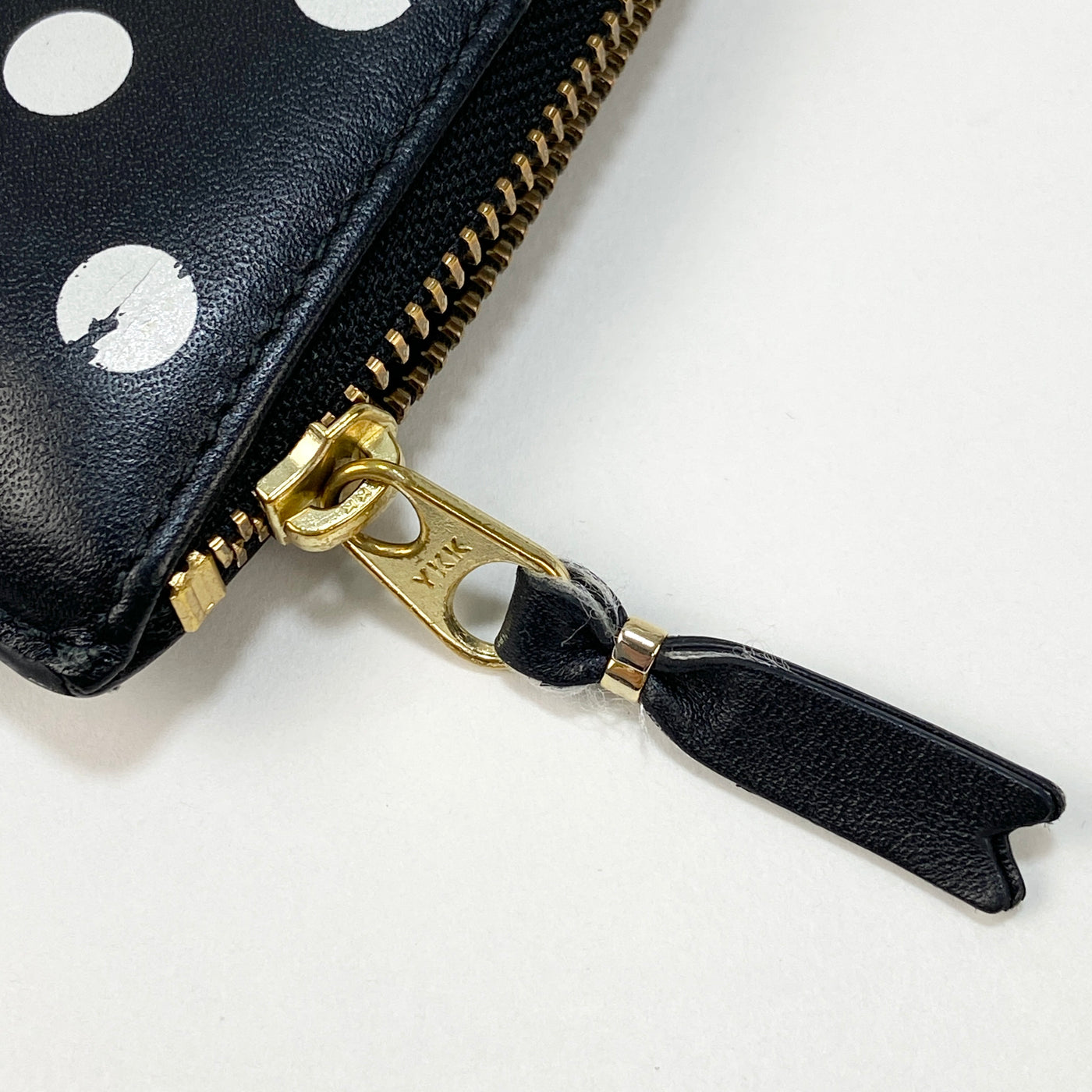 L字型 ラウンドジップウォレット DOTS PRINTED LINE 8Z-D003-051 SA3100