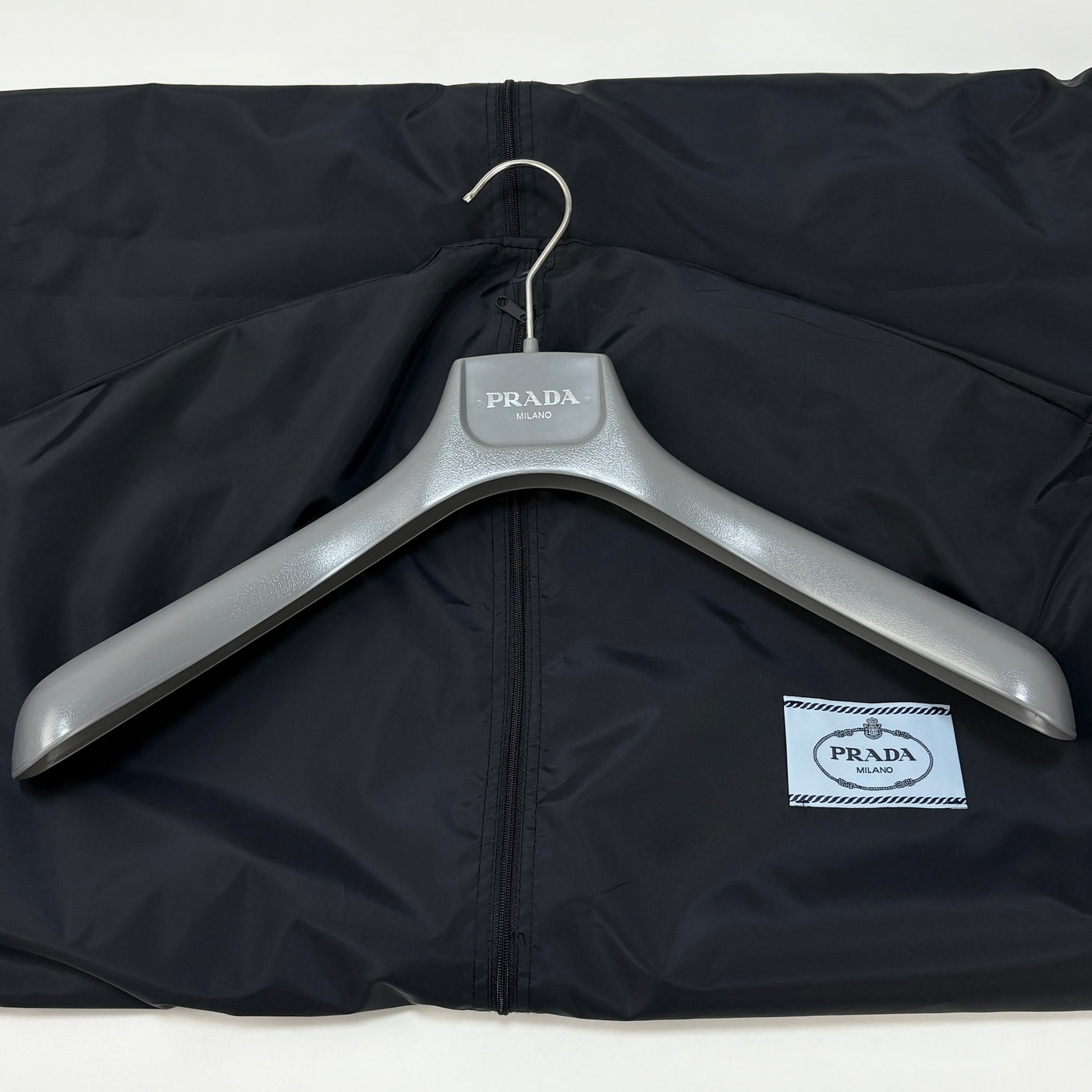 2023AW Hooded Re-Nylon Down Jacket SGC398 S232 1WQ8 M