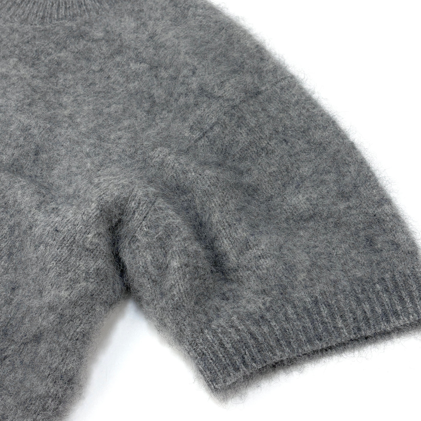 2024AW fluffy ファーハーフスリーブプルオーバー 24080900362030 フリー