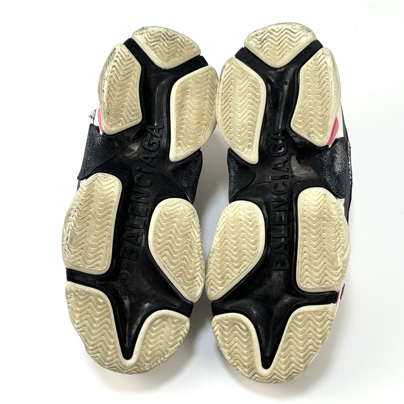 TRIPLE S 524039 39 / 26cm