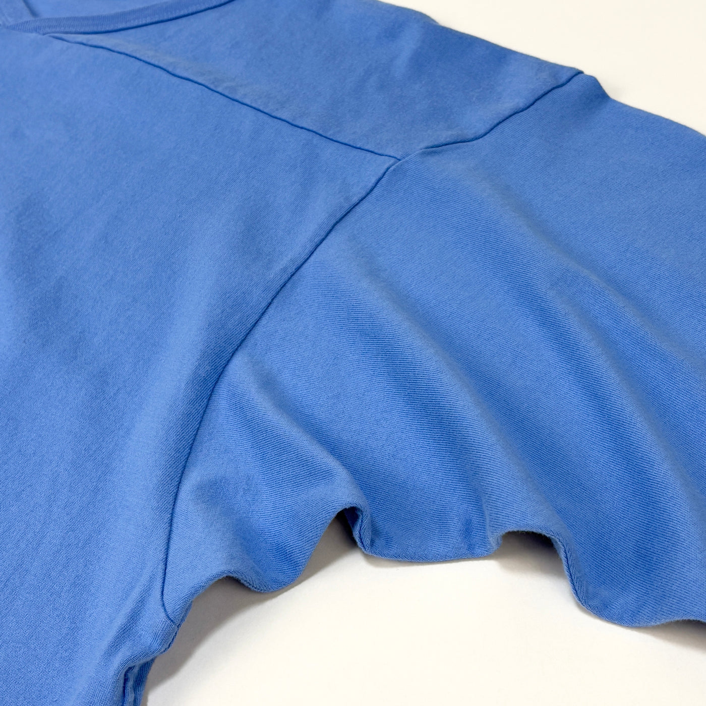 2025SS COACH Q/S V-NECK TEE COTTON JERSEY OVERDYED NN-C4617 2