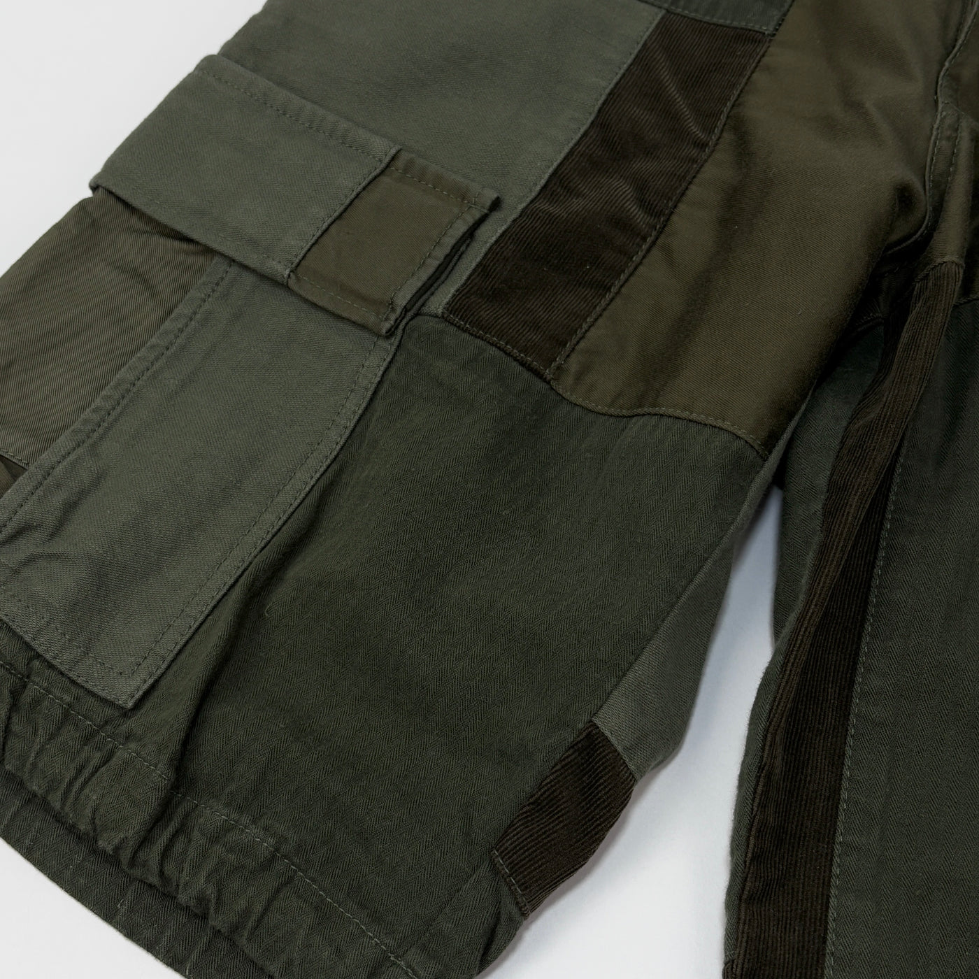 2018SS Patched Cargo Shorts MTR-2402 S