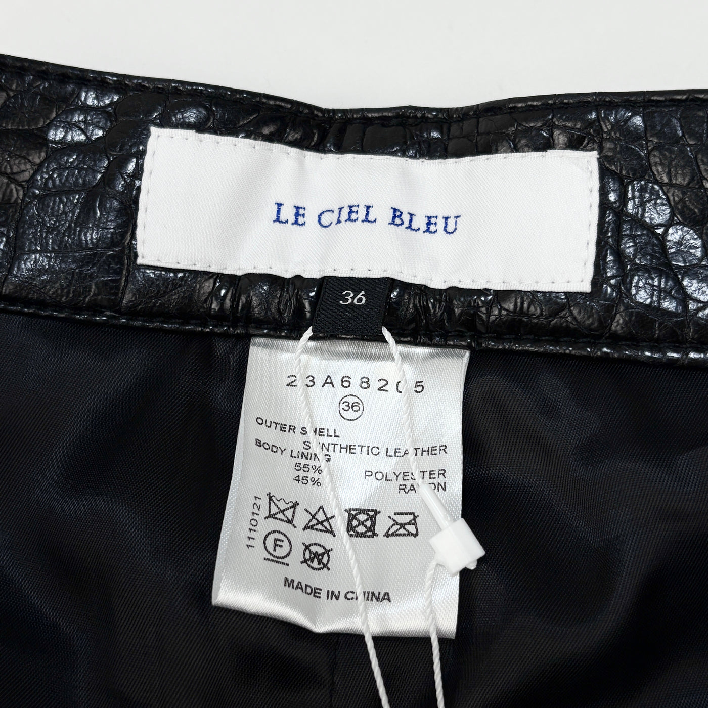 【新品】2023AW Croc Faux Leather Shorts 23A68205 36