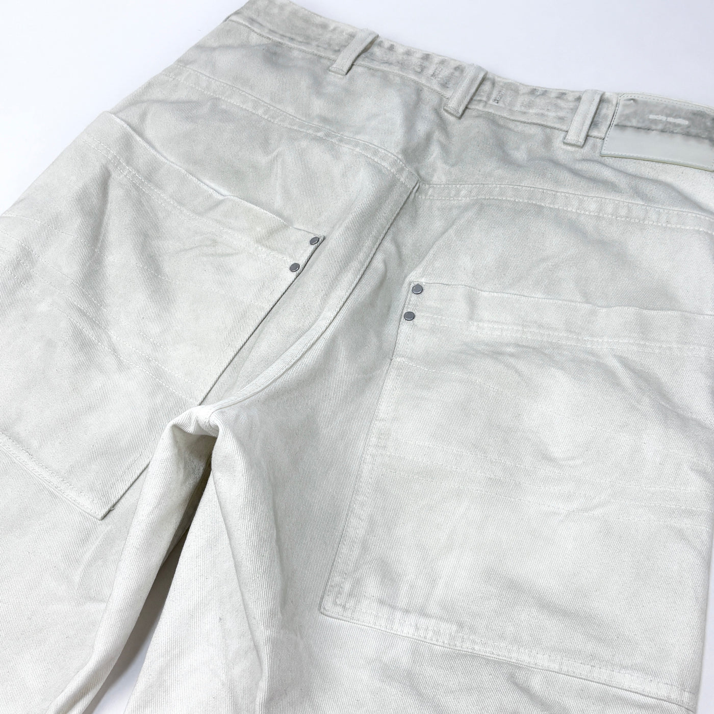 2025SS D-SHORTS BONE ES2570BO PO0161 / BFS-15040 L