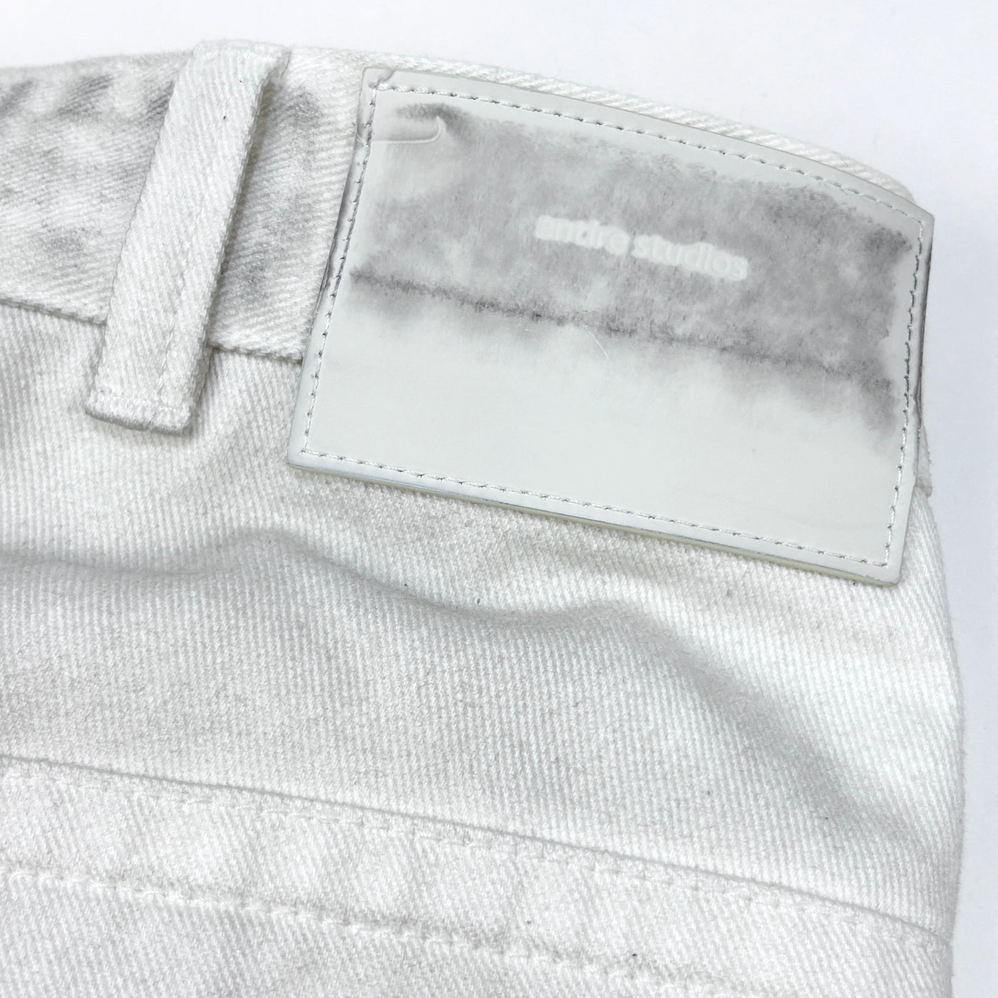 2025SS D-SHORTS BONE ES2570BO PO0161 / BFS-15040 L