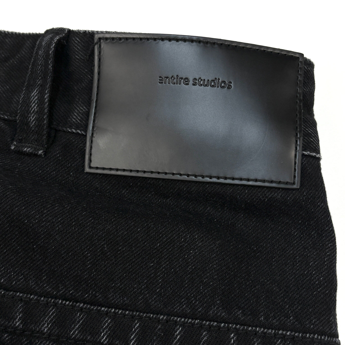 2025SS D-SHORTS MAGNETITE ES2570MA PO0161 / BFS-15040 L