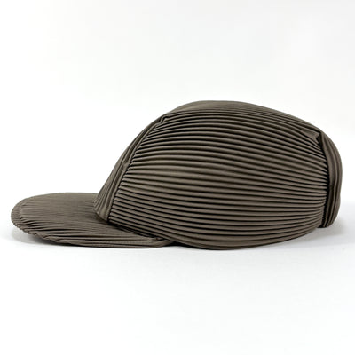 2019AW PLEATS CAP HP93AA530 FREE