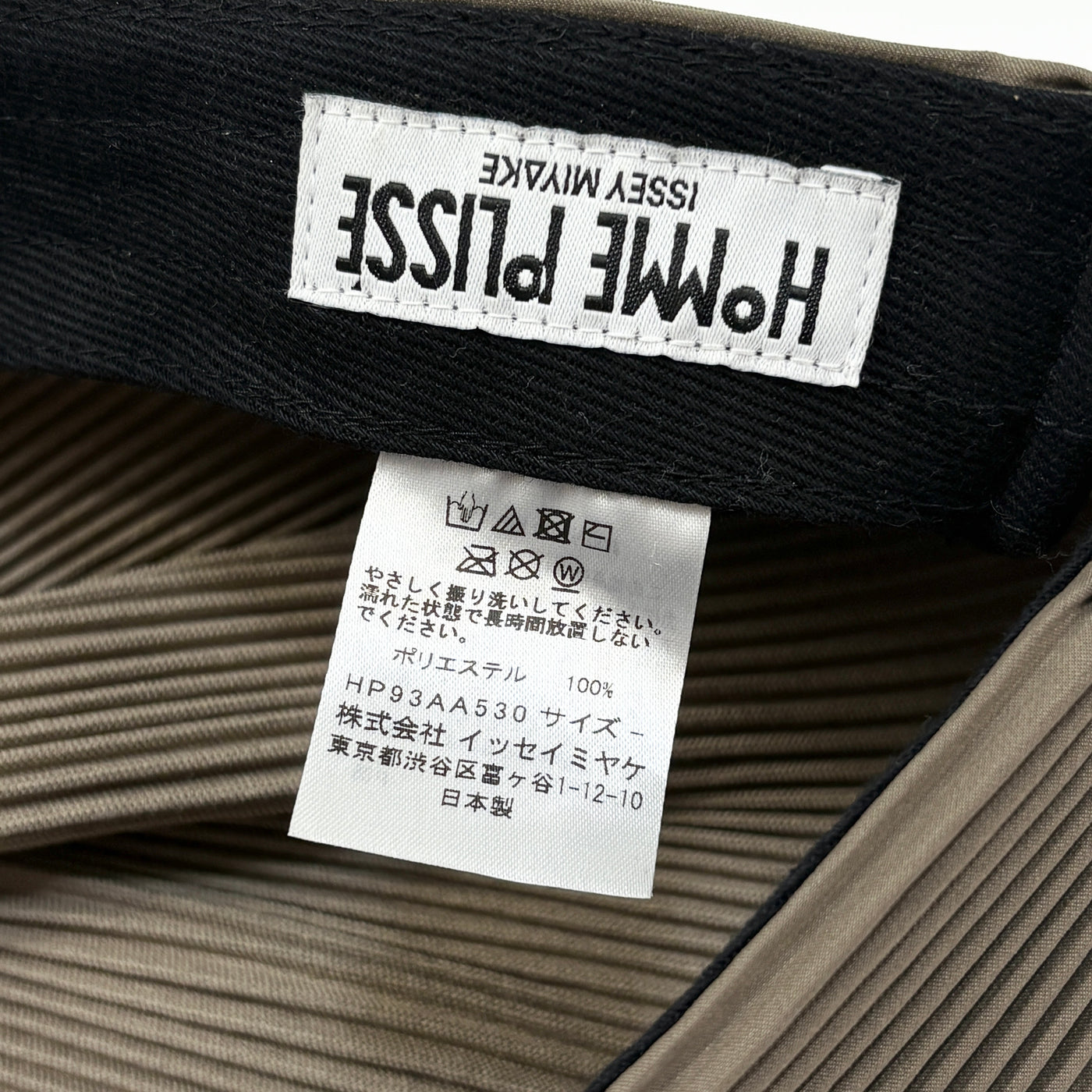 2019AW PLEATS CAP HP93AA530 FREE