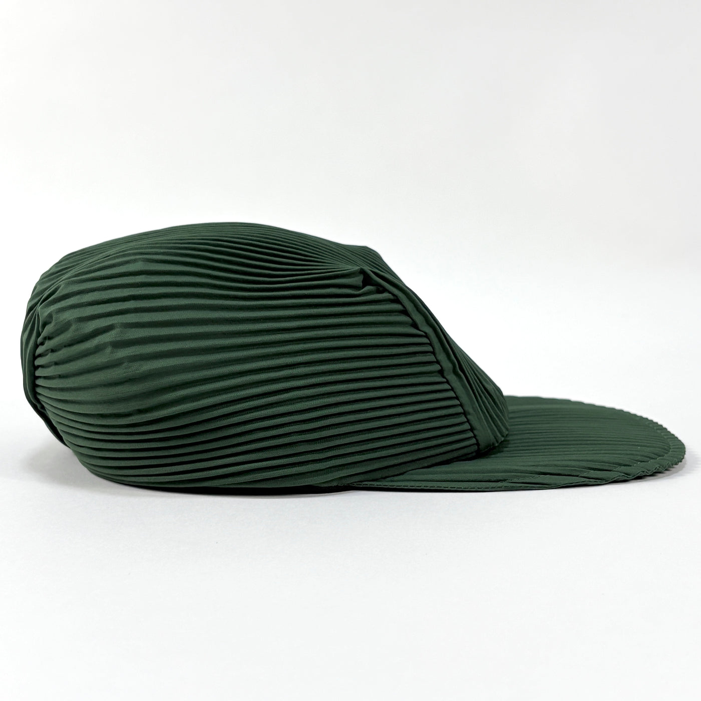 2023SS PLEATS CAP HP31AA403 FREE
