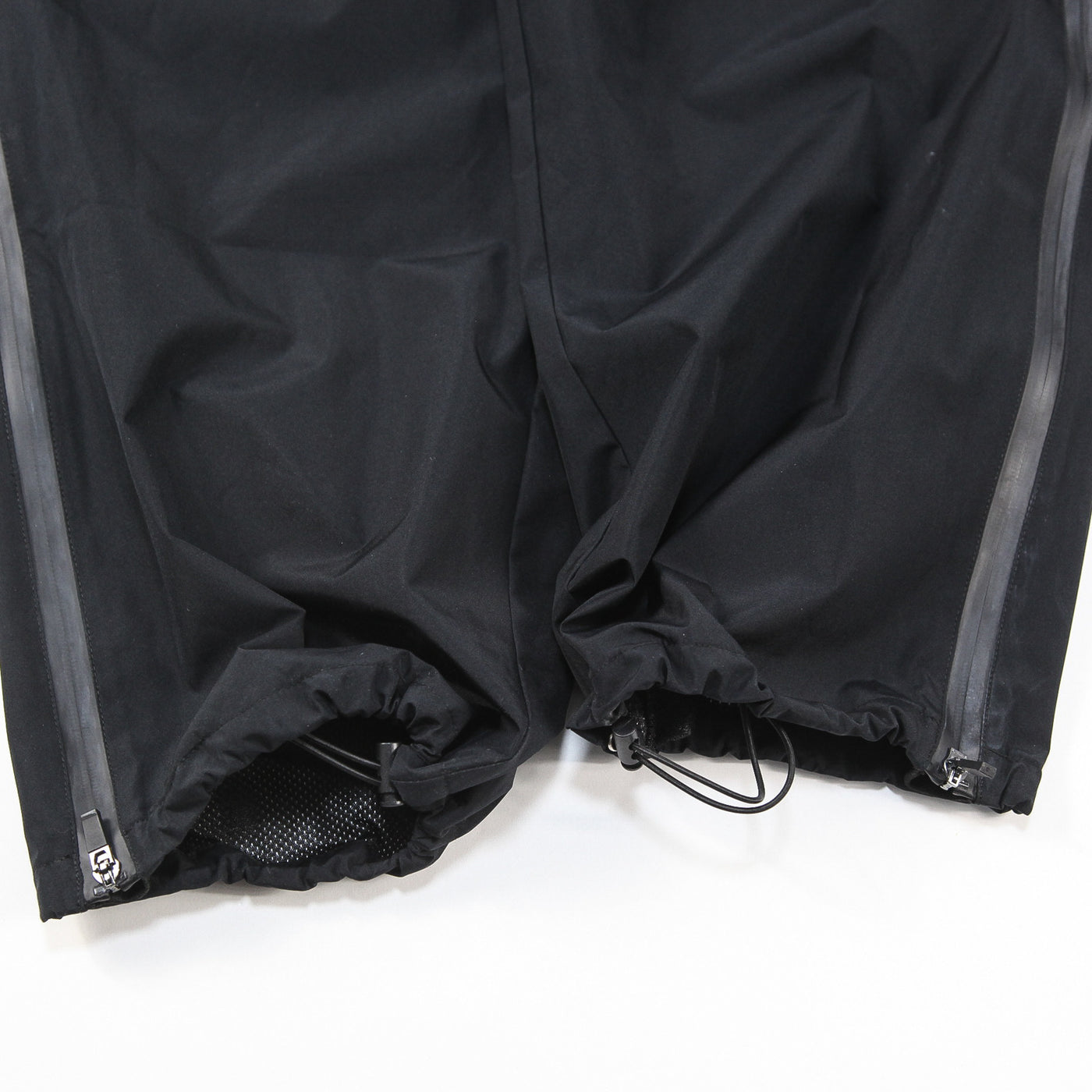 2024SS WINDSTOPPER PRODUCTS BY GORE-TEX LABS Side Zip Tech Pants epc240245 M