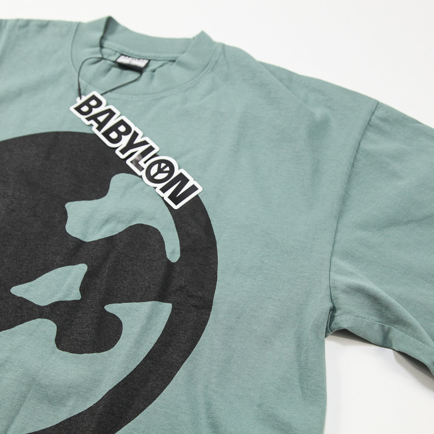 【新品】GRAPHIC PRINT L/S TEE L