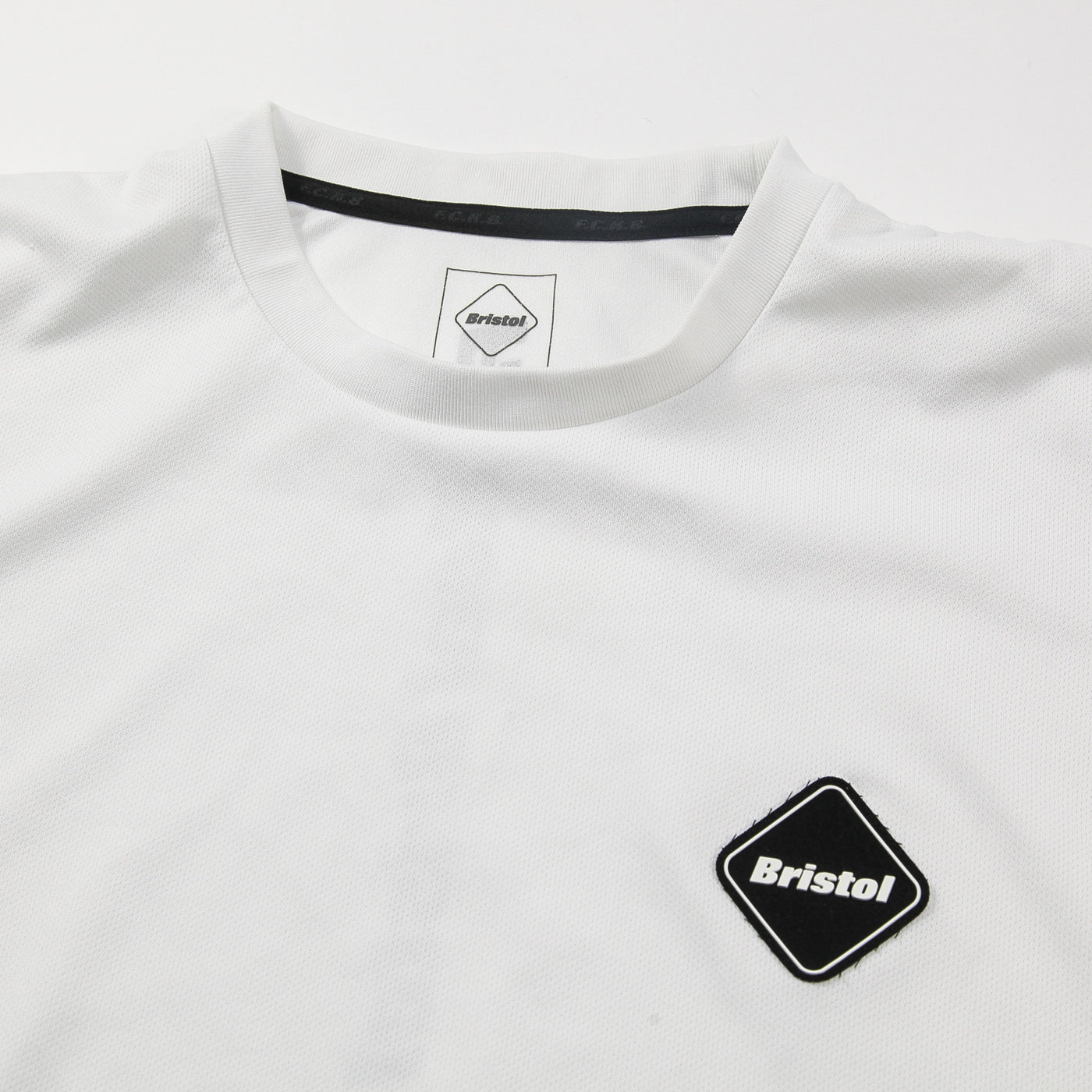 F.C.Real Bristol エフシーレアルブリストル 24SS NO SLEEVE TRAINING 