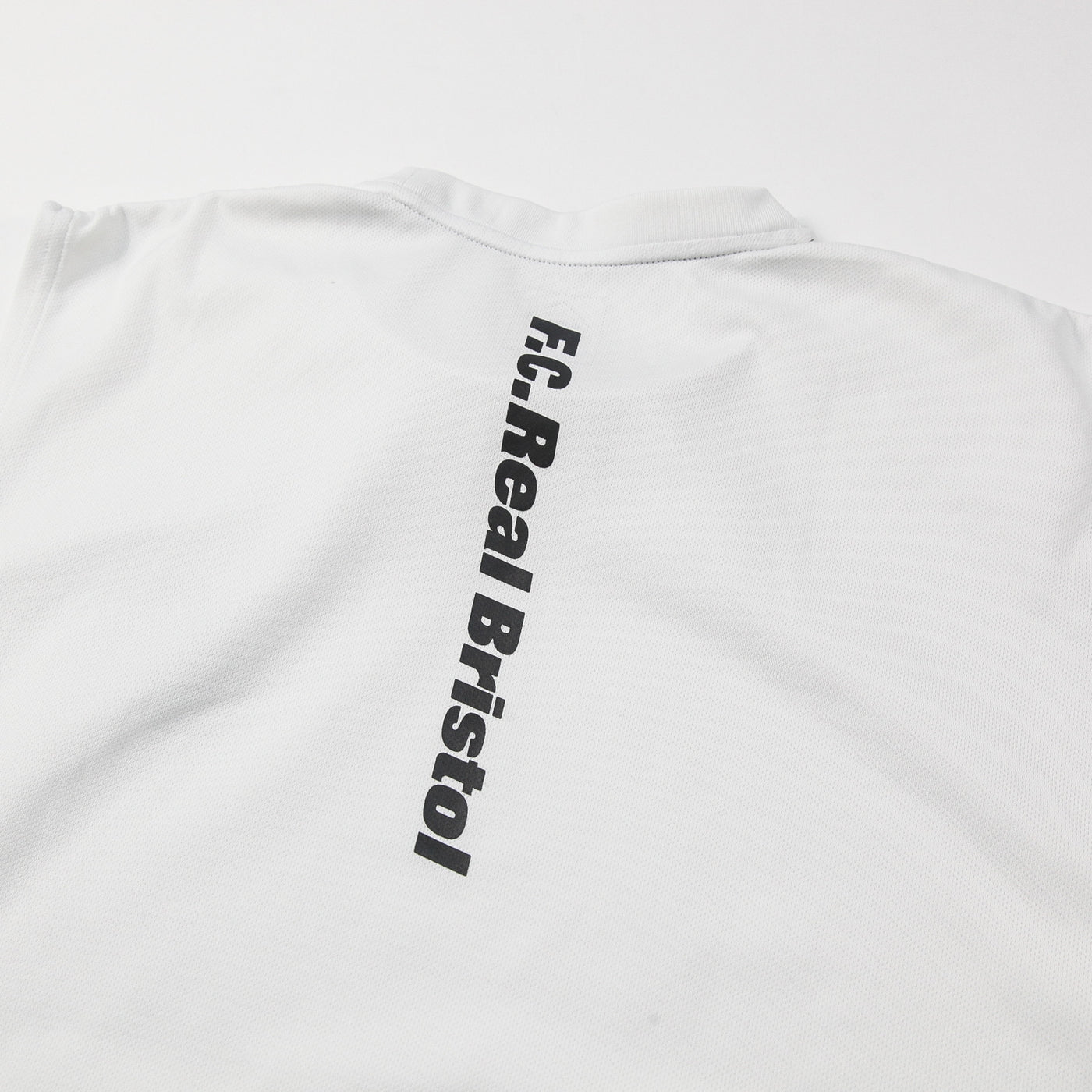 F.C.Real Bristol エフシーレアルブリストル 24SS NO SLEEVE TRAINING 