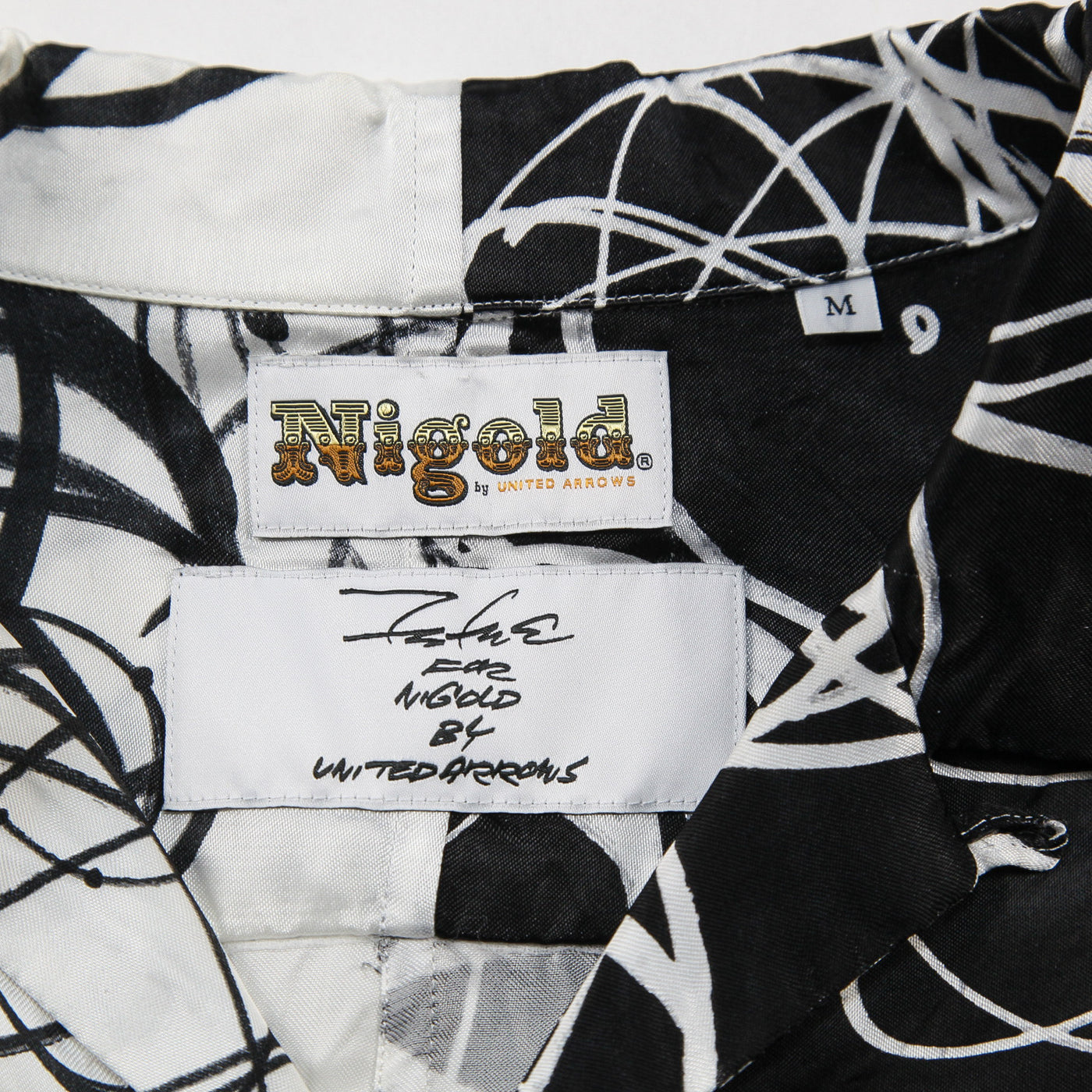 美品 FUTURA NIGOLD UNITED ARROWS ATOM シャツ FUTURA FOR NIGOLD by UNITED ARROWS 2016SS ATOM ALOHA 5552-299-0008