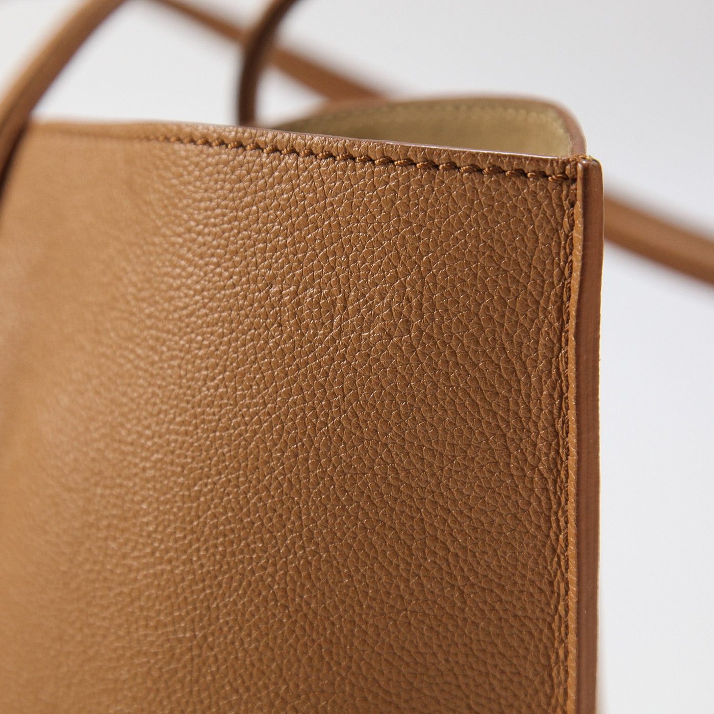 TOD'S / トッズ JOY シュリンクレザー トートバッグ – SHAFT STORE