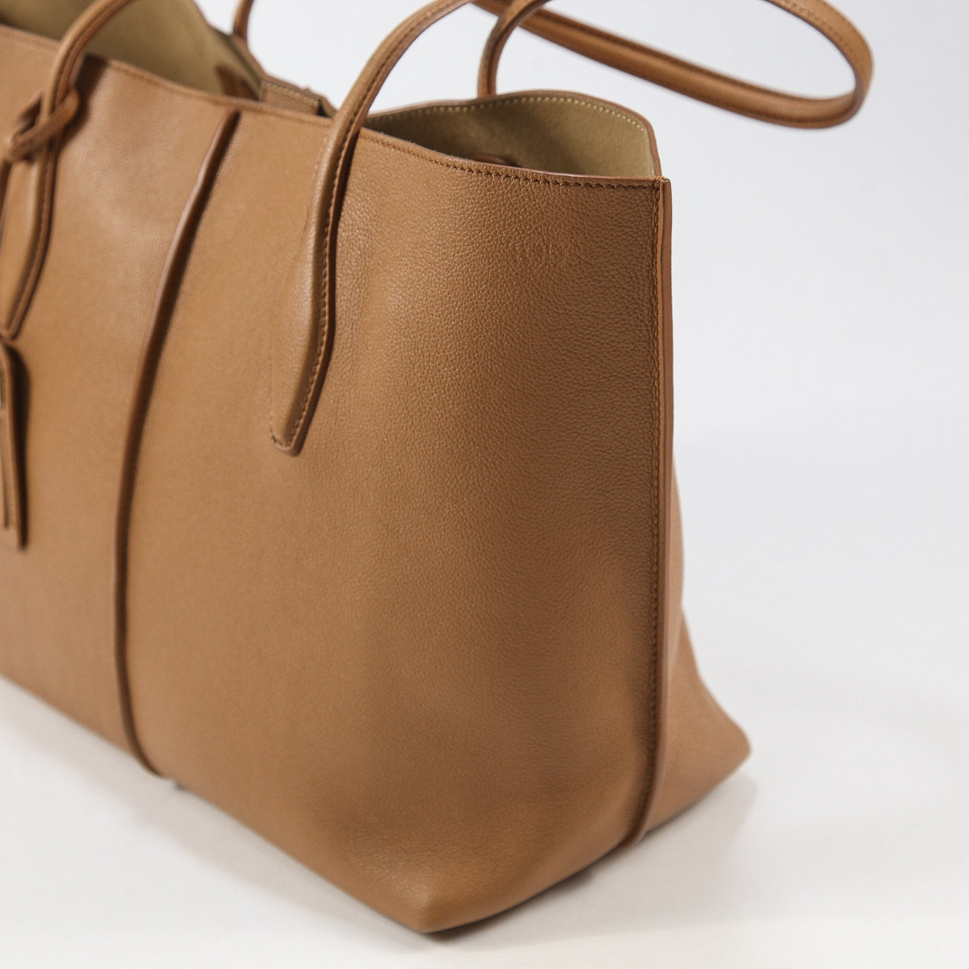 TOD'S / トッズ JOY シュリンクレザー トートバッグ – SHAFT STORE