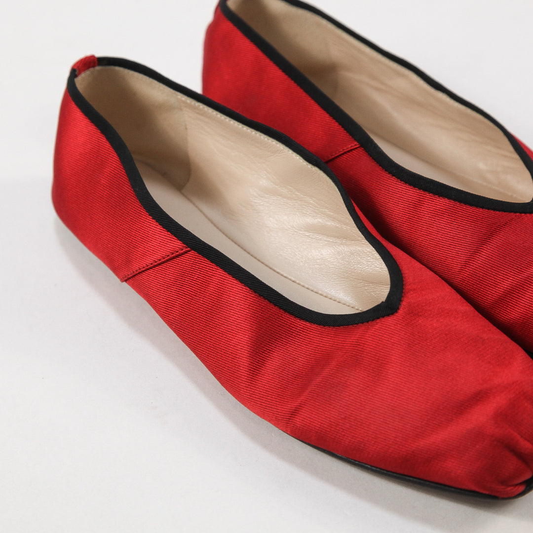 the row サテンバレリーナシューズ THE ROW / ザ・ロウ BALLET SLIPPER F1139 W972 35 / 22cm – SHAFT STORE