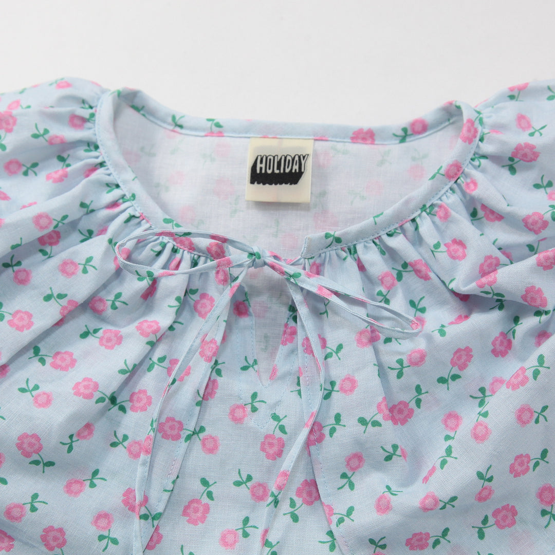 HOLIDAY 26SS フラワー ビッグカラー ミニドレス 26102001 HOLIDAY / ホリデイ 2026SS FLOWER BIG COLLAR MINI DRESS 26102001